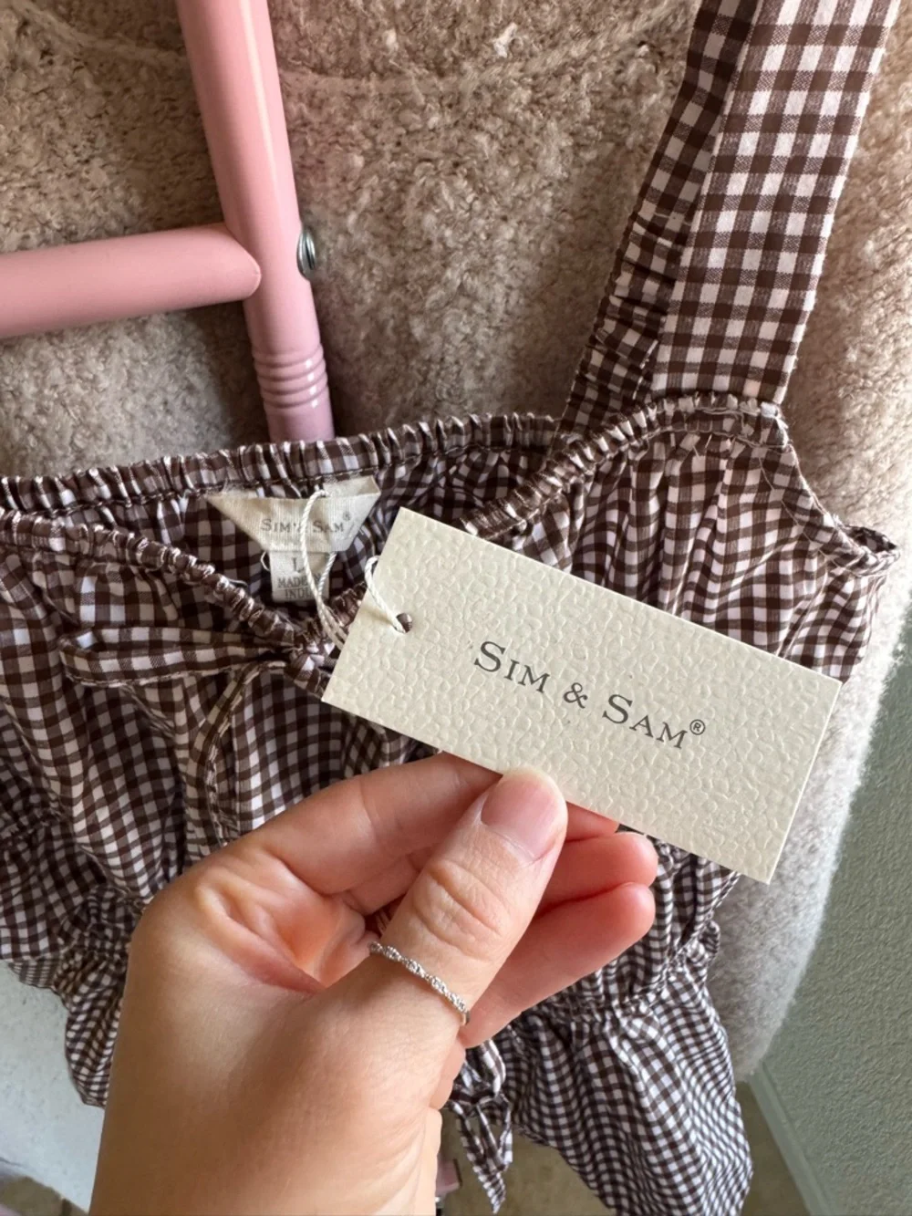 Gingham NWT Sim & Sam Brown Ruffle Top - Picture 2 of 7